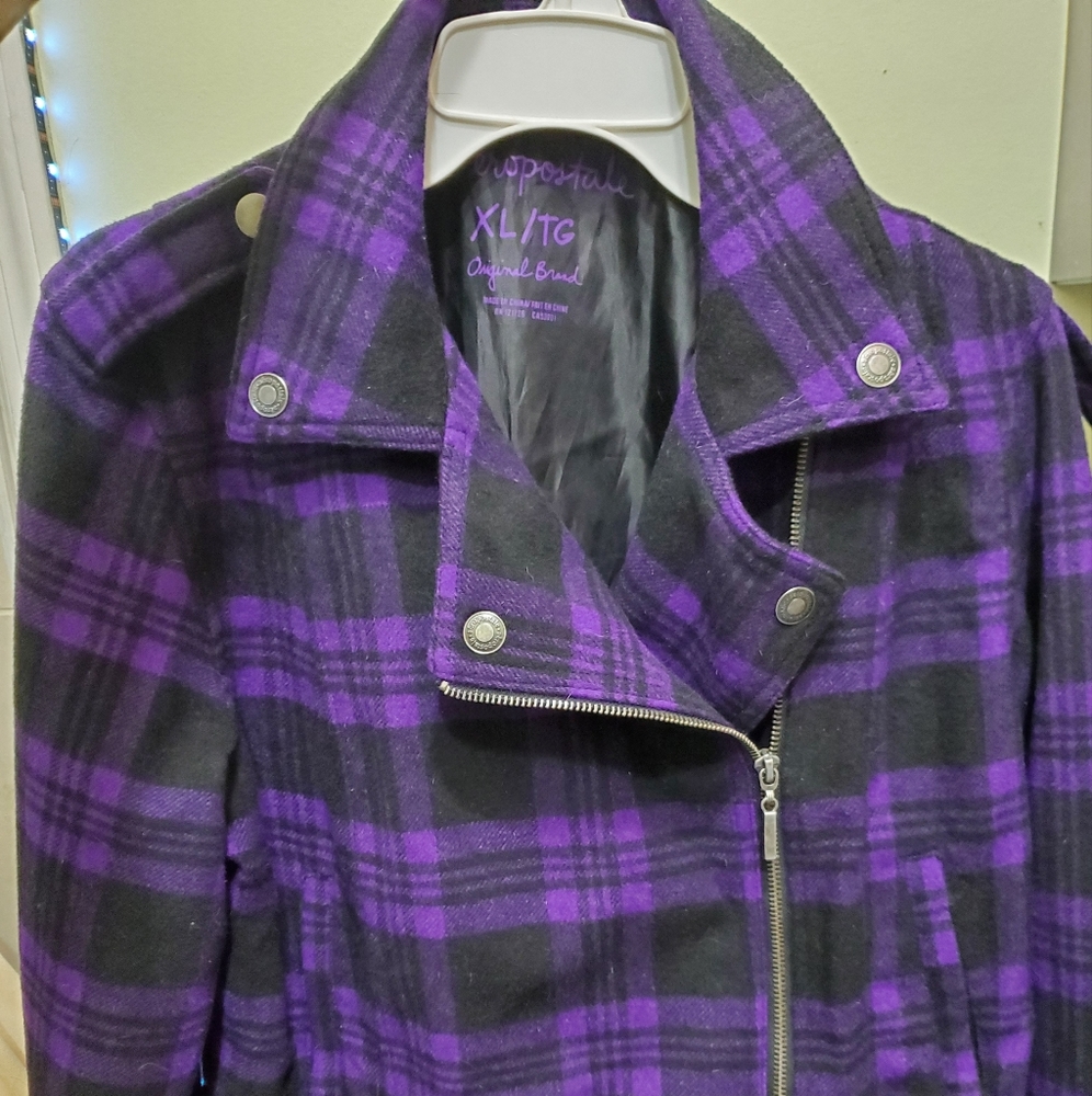 Aeropostale black and purple plaid jacket